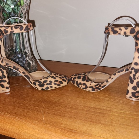 Coconuts by Matisse Leopard Print Heels - Picture 6 of 9